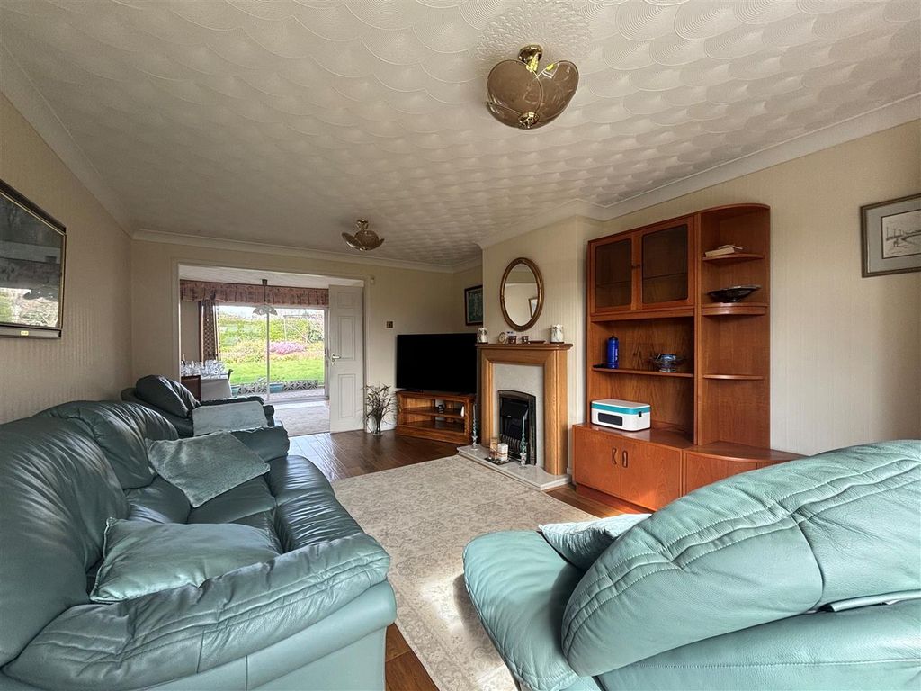 Property photo 3 of 19 3.Jpg