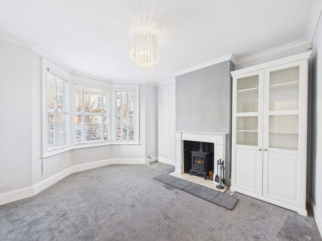 Property photo 2 of 11 4705502