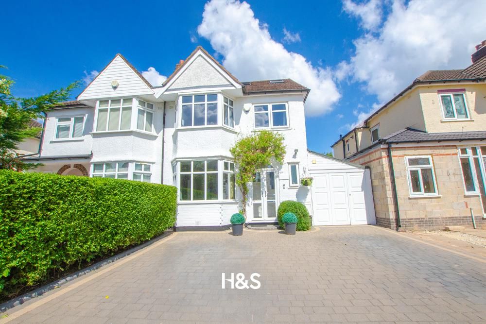 Property photo 1 of 26 103 Cropthorne Road - External..Jpg
