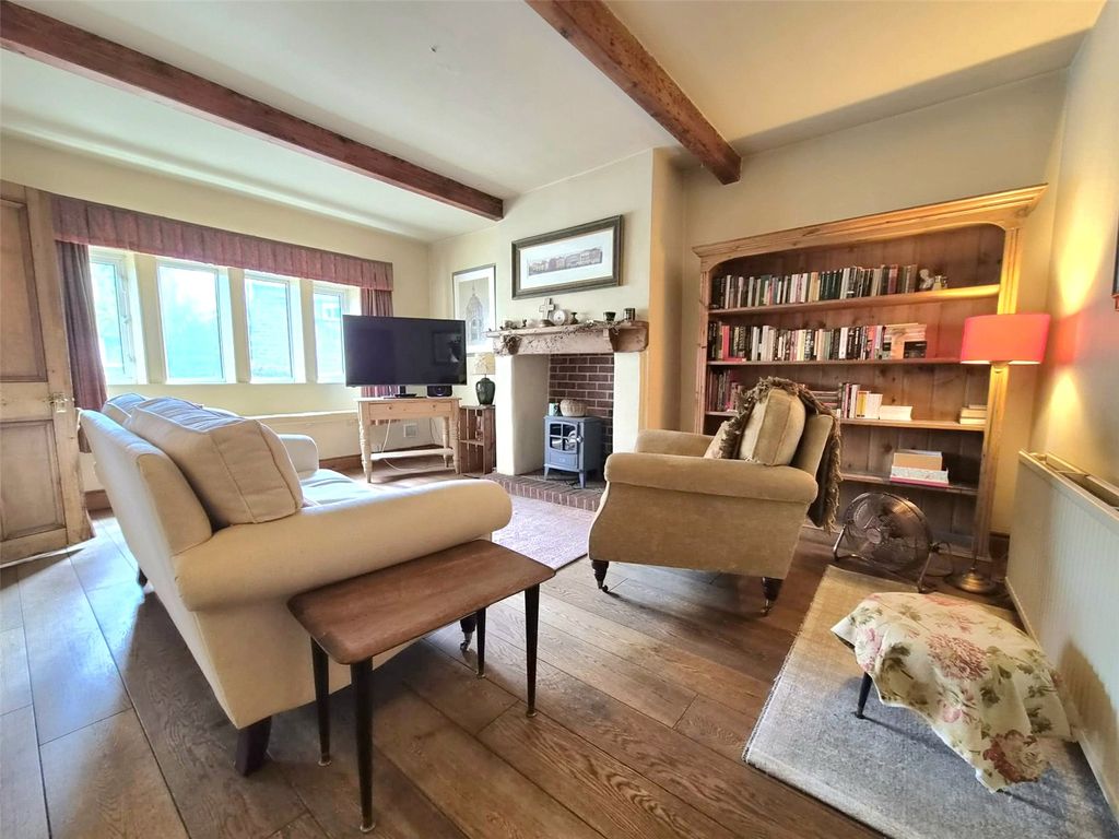 Property photo 2 of 16 Living Room