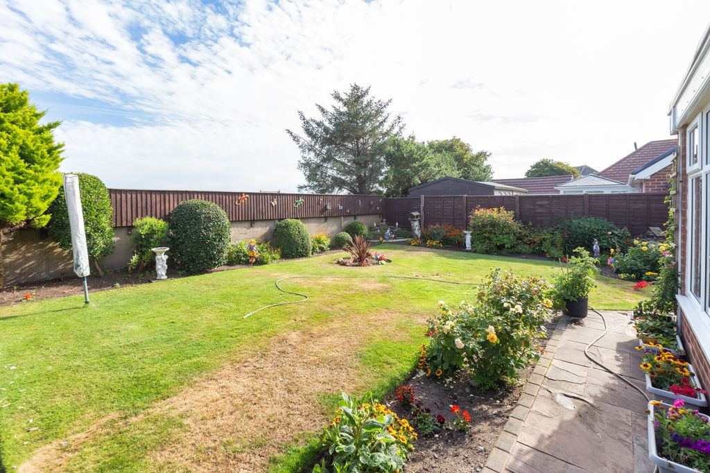 Additional image 22 of 2 bed bungalow for salePrinces Way, Fleetwood FY7