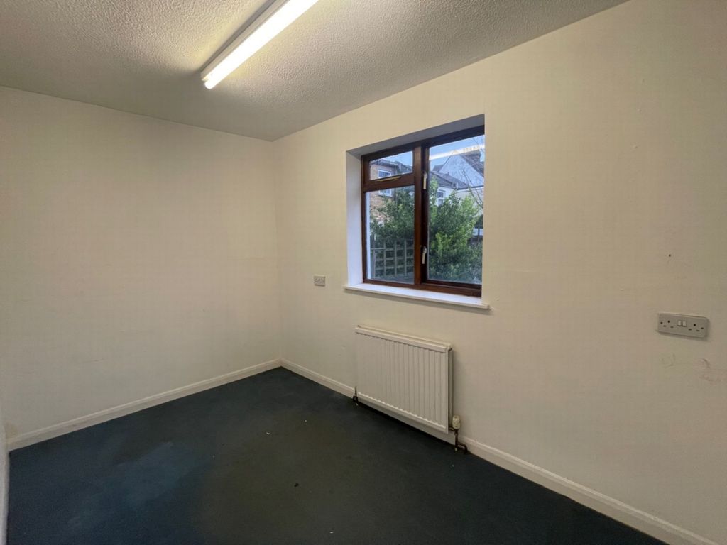 Property photo 3 of 3 Photo 2