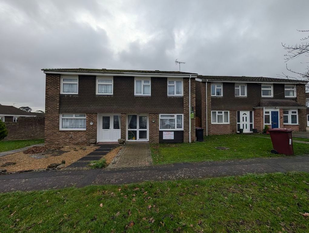 Property photo 1 of 16 Photo 12