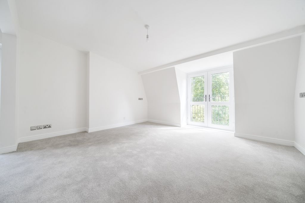 Property photo 3 of 7 Image