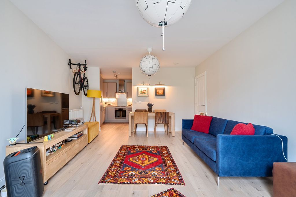 Property photo 2 of 15