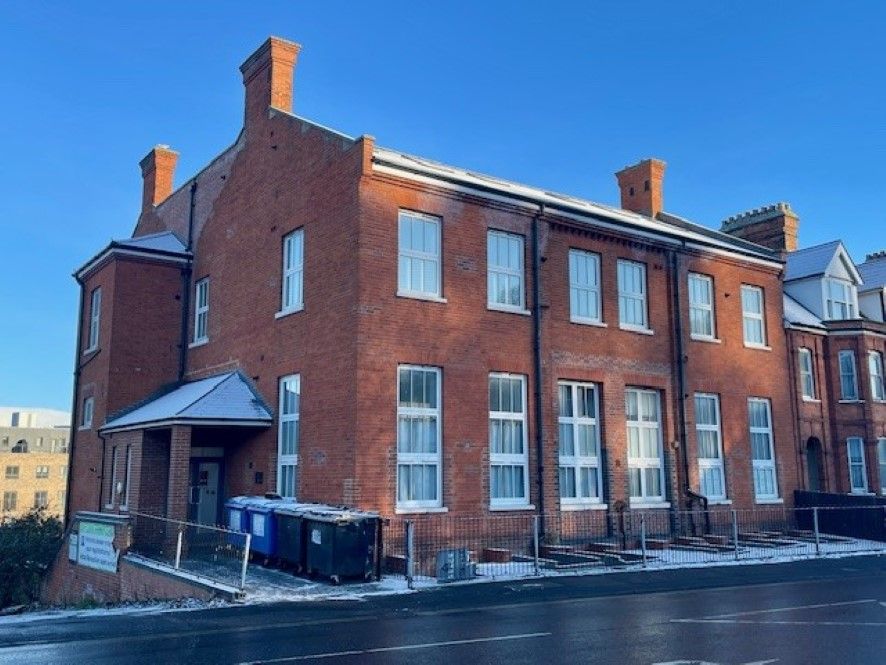 Property photo 1 of 7