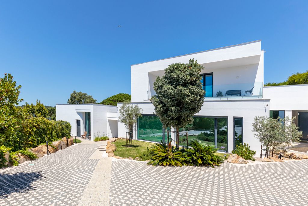Property photo 1 of 53
