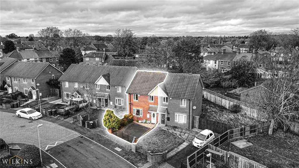 Property photo 2 of 27 Picture No. 04