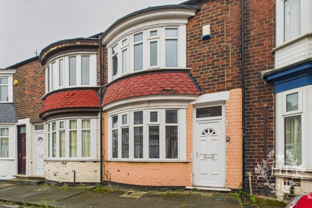 Property photo 1 of 8 Cam01415G0-Pr0456-Still012.Jpg