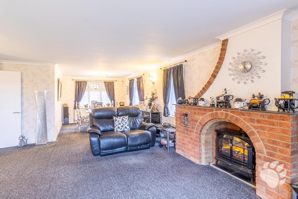 Property photo 2 of 40 Lounge/Diner