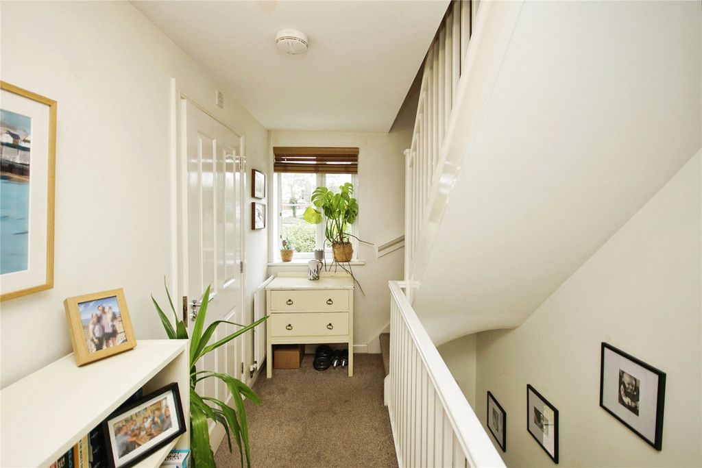 Property photo 3 of 15 Hallway