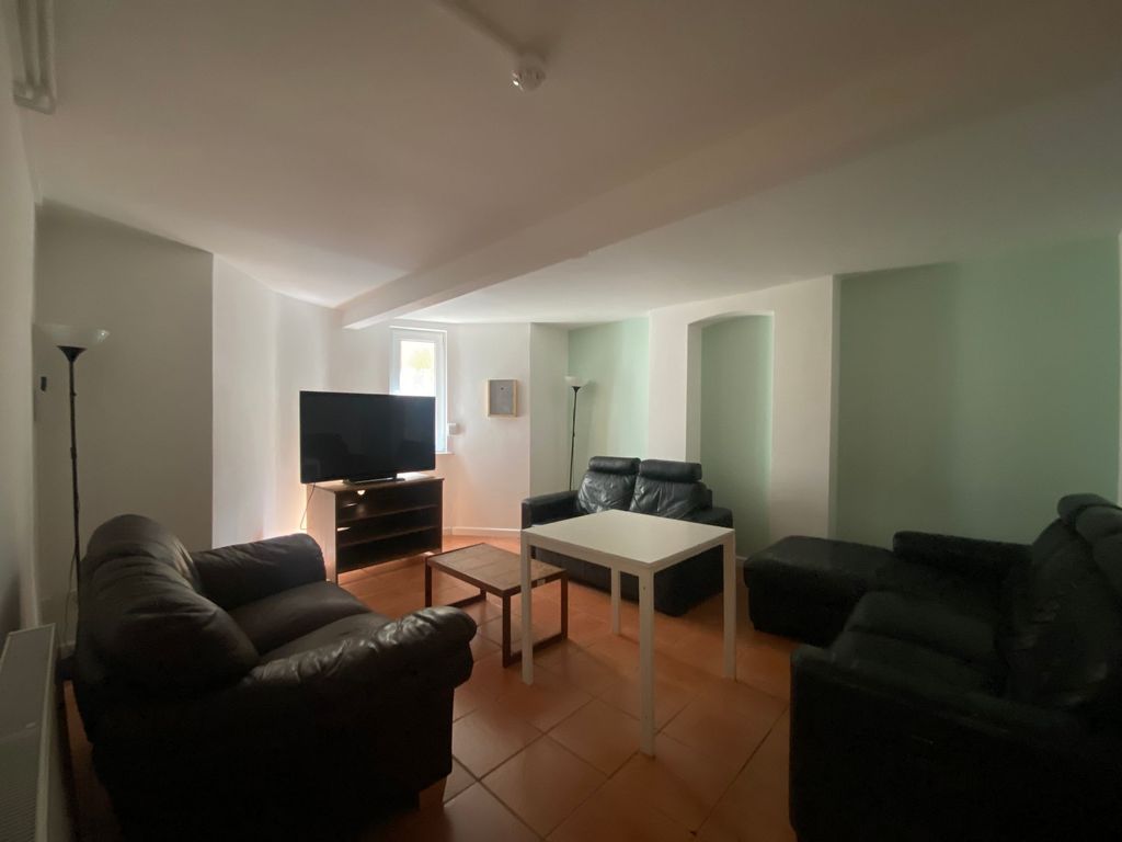 Property photo 3 of 29