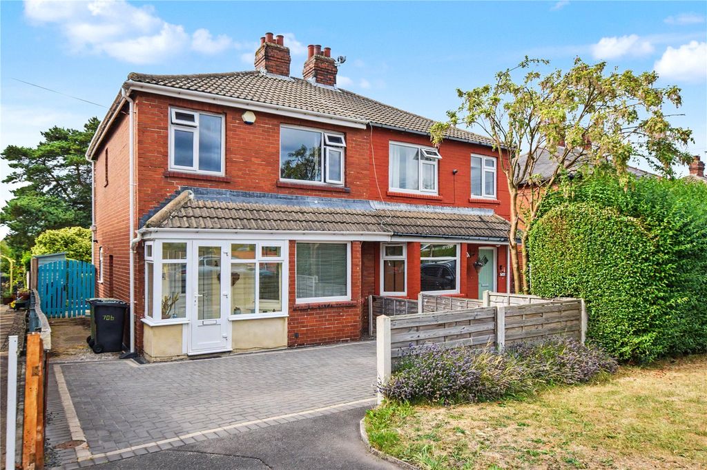 Property photo 1 of 27 Picture No. 44