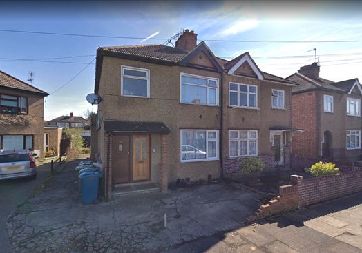 Property photo 1 of 5