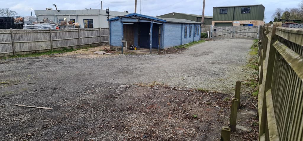 Property photo 2 of 5 Photo 2