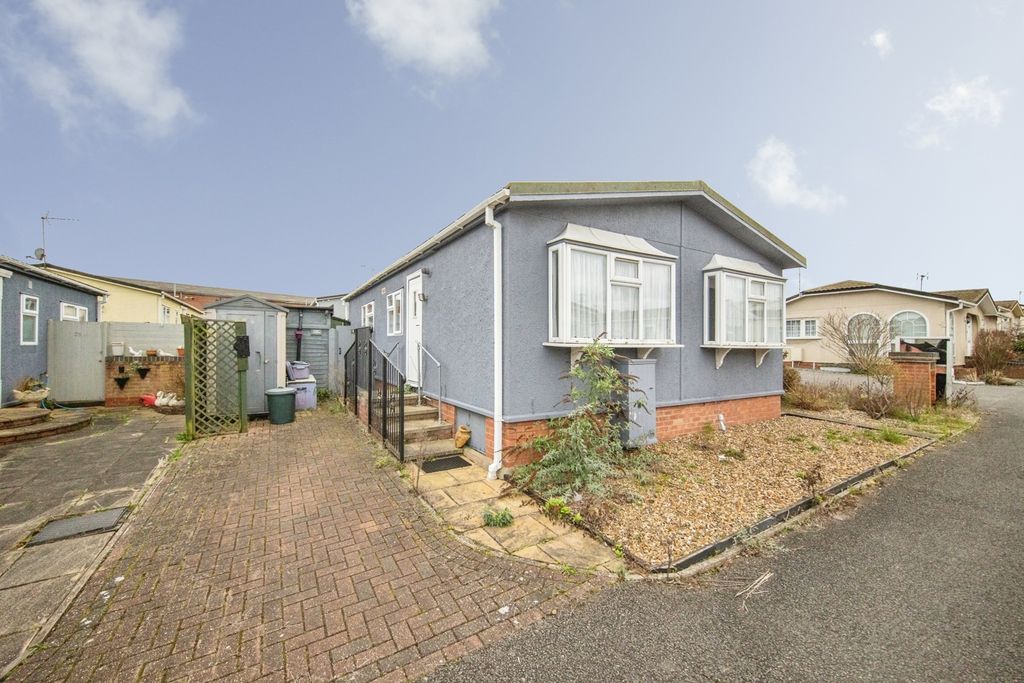 Property photo 3 of 15 Pbox-Img.Jpg