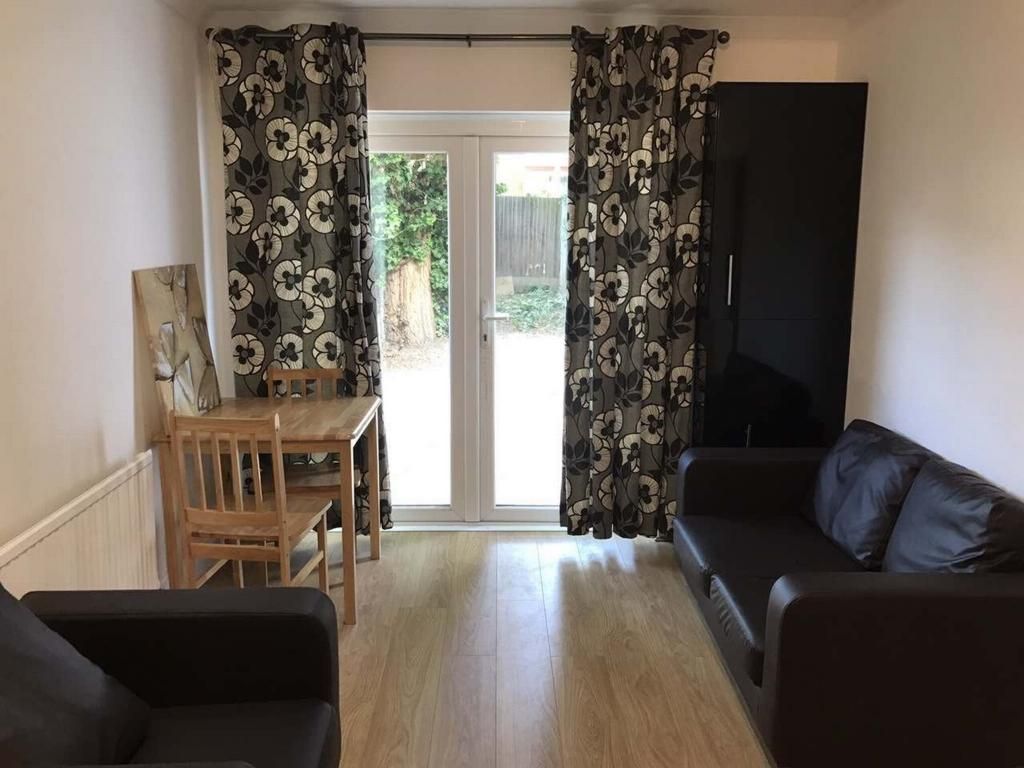 Property photo 3 of 6 Xchan-001309-P-W-4Yj0Ul070.Jpg