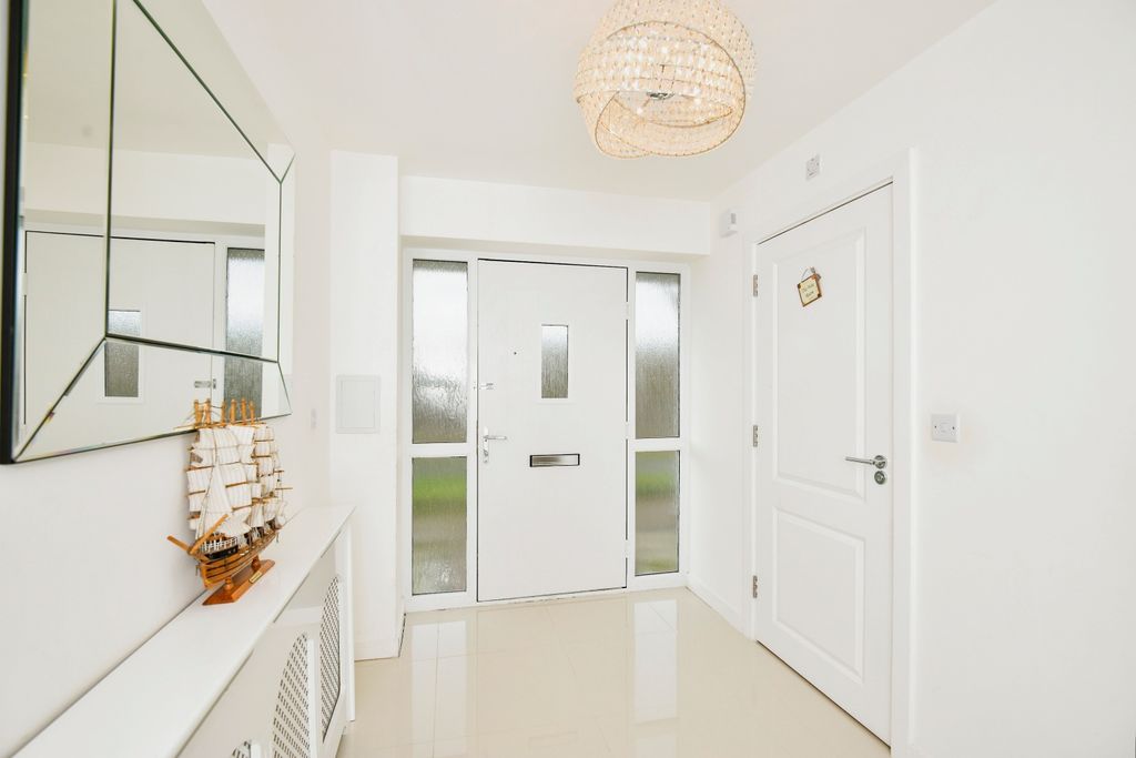 Property photo 2 of 17 Photography