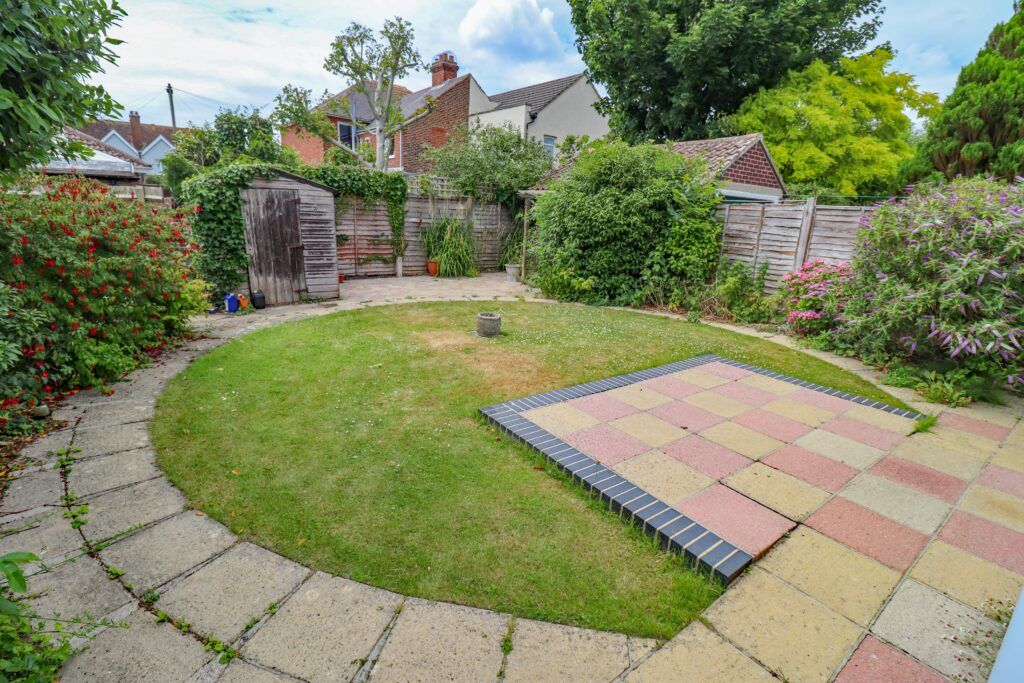 Property photo 2 of 13