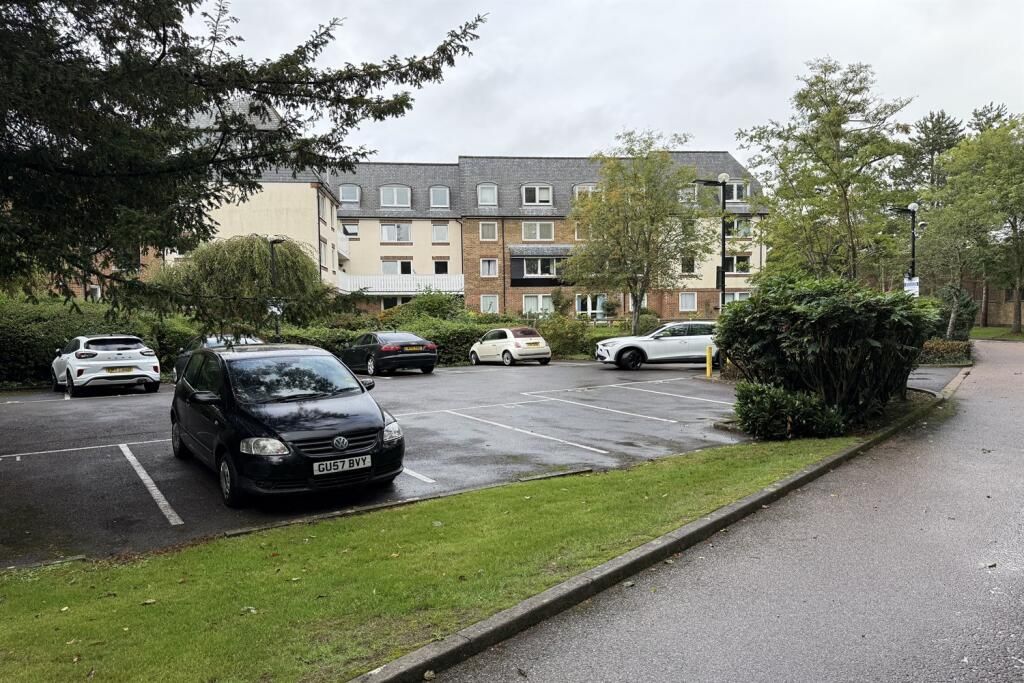 Property photo 1 of 7