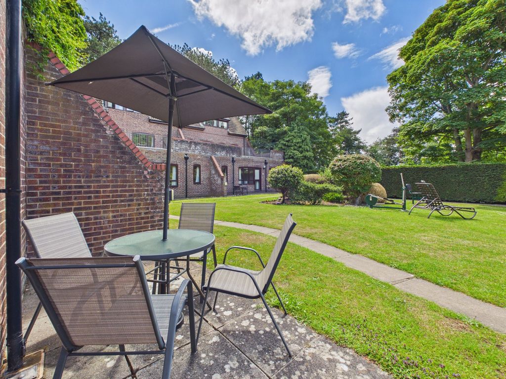 Property photo 2 of 19