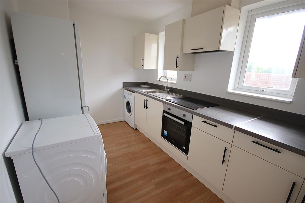 Property photo 3 of 9 Img_7058.Jpg
