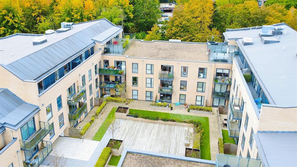 Property photo 1 of 11 H1Ty0Lc750Uvfirbqdowpw.Jpg