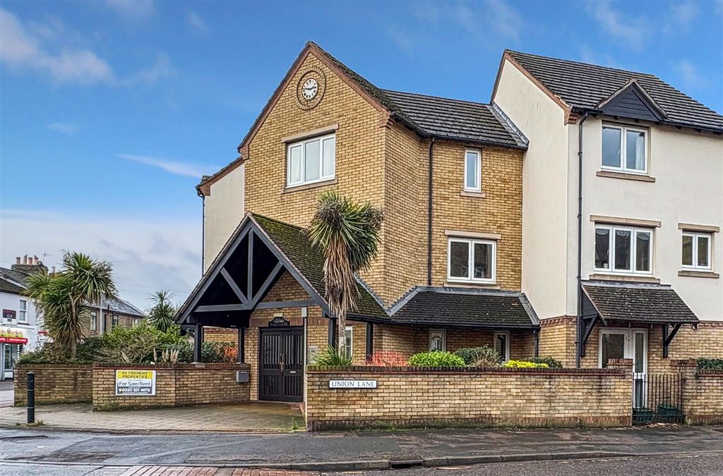 Property photo 1 of 10 B8273644Acde583c0340E597d48869F9Fa264A3B.Jpg