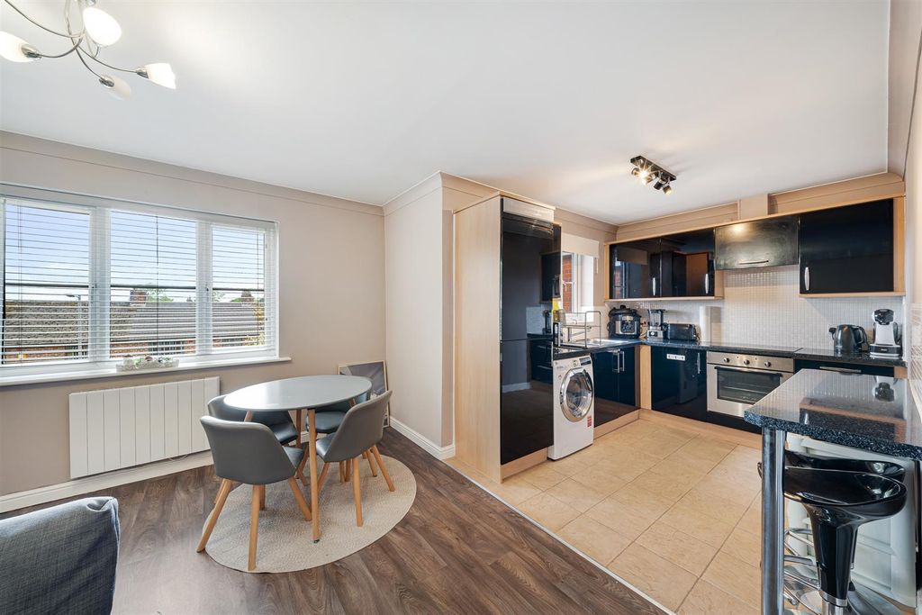 Additional image 6 of 2 bed flat for saleAshtons Green Drive, St. Helens WA9