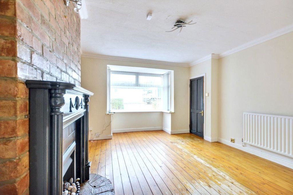 Property photo 3 of 15