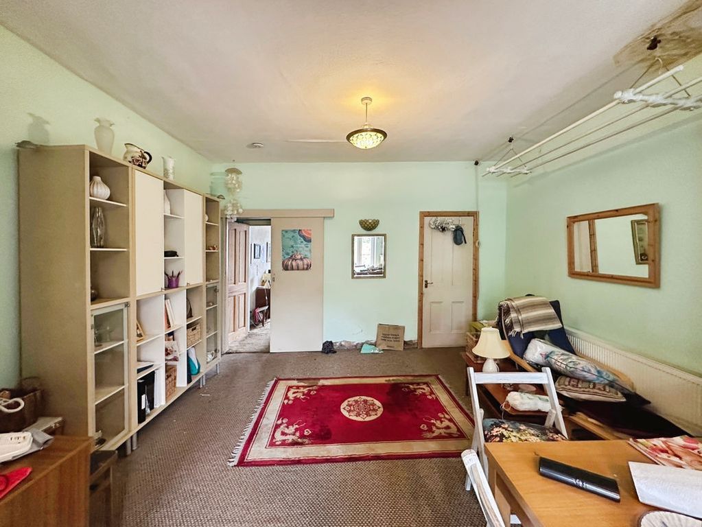 Property photo 3 of 9 Dining Room