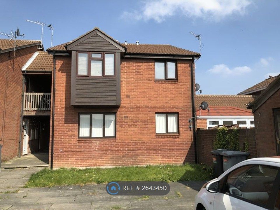 Property photo 2 of 10