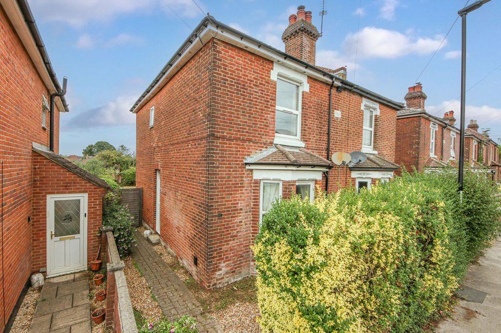 Property photo 3 of 19