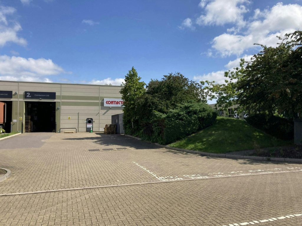 Property photo 2 of 3 2 Blackmoor Lane External.Jpg