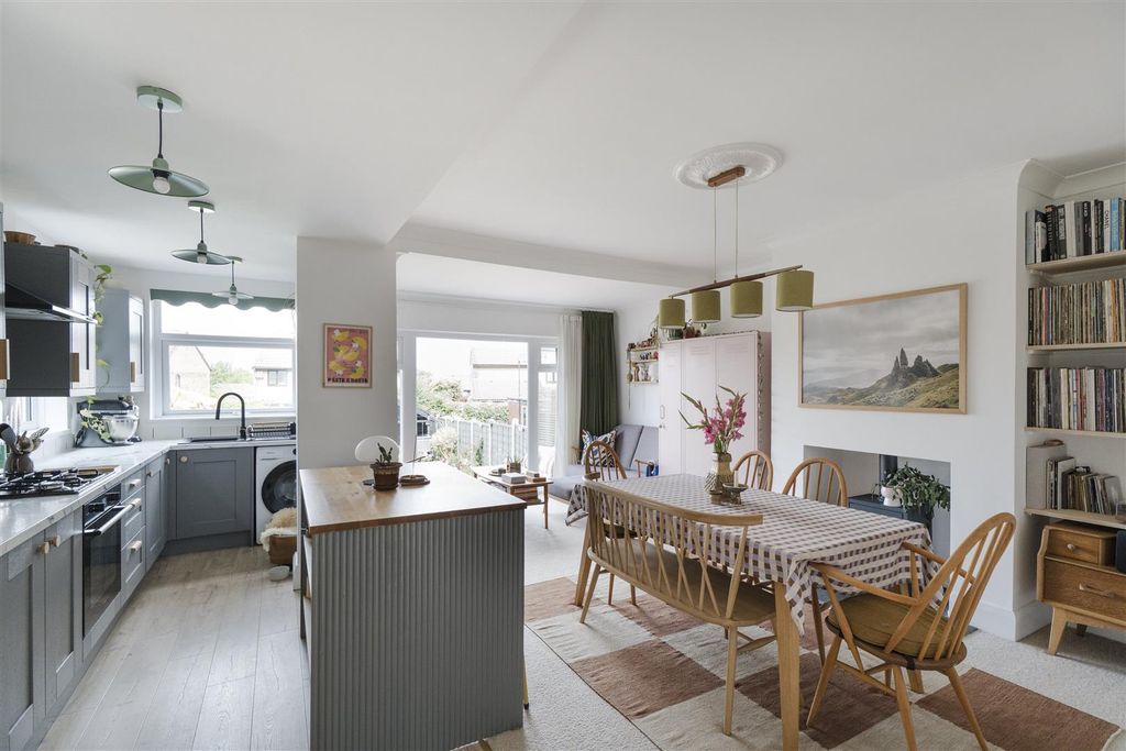 Property photo 2 of 22 25_Ashgaplane_02.Jpg