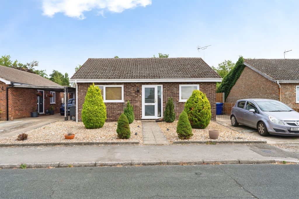 Property photo 2 of 28