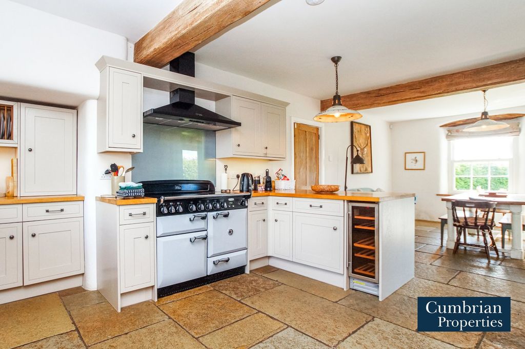 Property photo 2 of 44 Mount Pleasant - Dining/Lounge &amp;Kitchen
