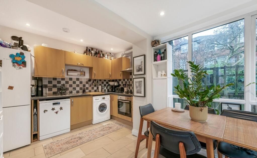 Property photo 2 of 13 Photo 2