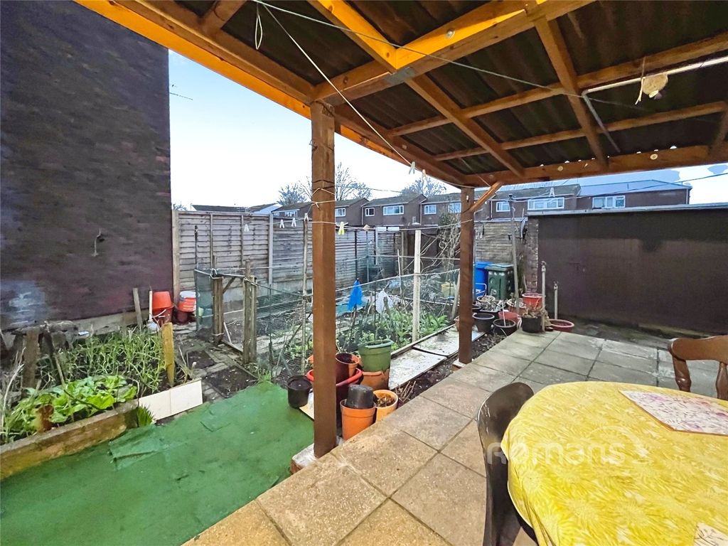 Property photo 2 of 12 Picture No. 10