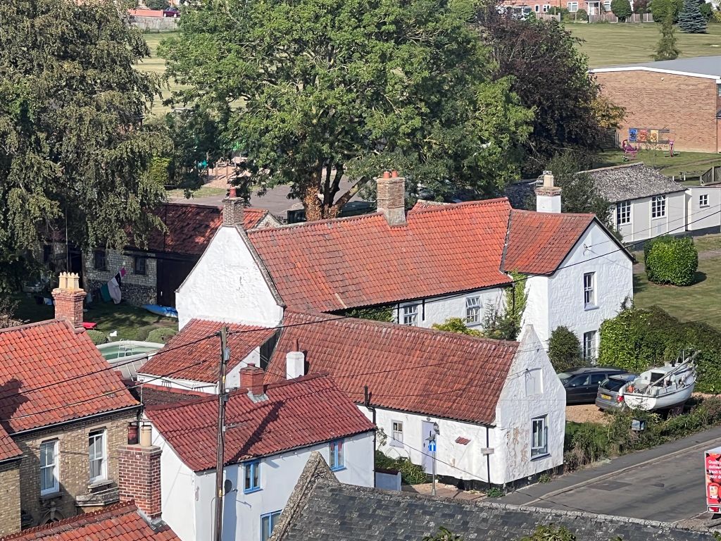 Property photo 2 of 3