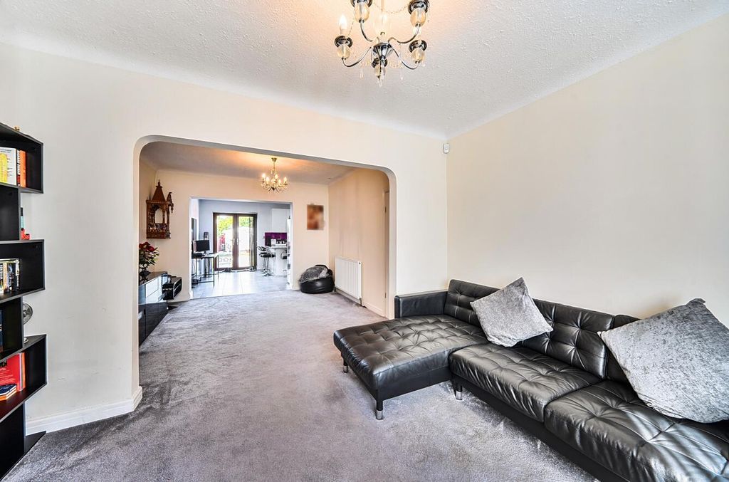 Property photo 3 of 13 Davidson Frost-Wellings, Dfw, Sancroft Road, Harro