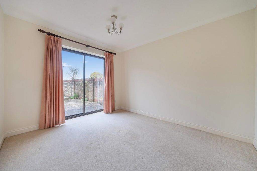 Property photo 3 of 14 1430073-14-69B2Edc25Ac7E.Jpg