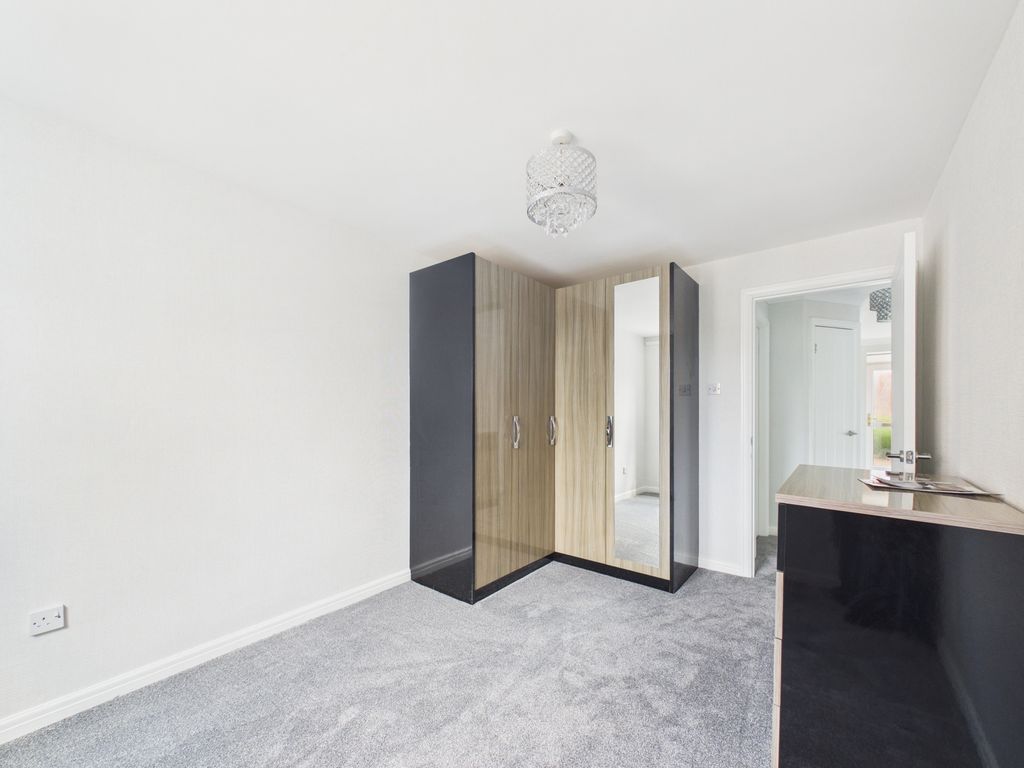Additional image 10 of 2 bed flat for saleThe Close, Hull, Yorkshire HU7
