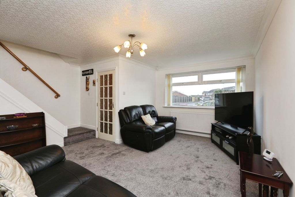 Property photo 2 of 15