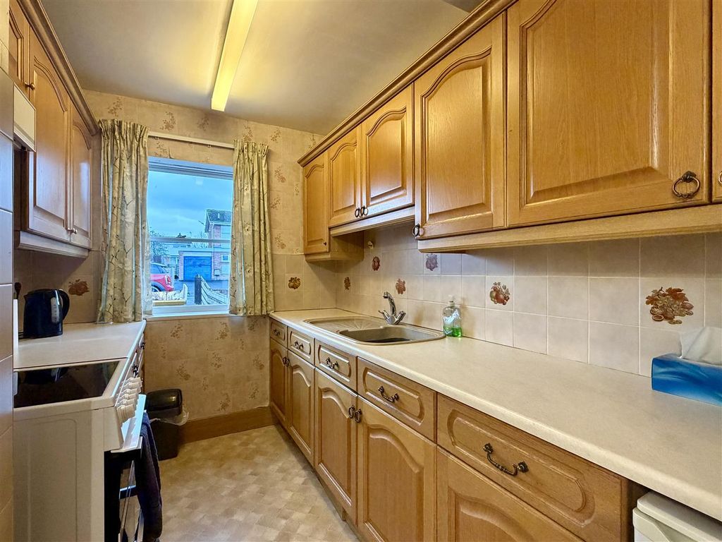 Property photo 3 of 22