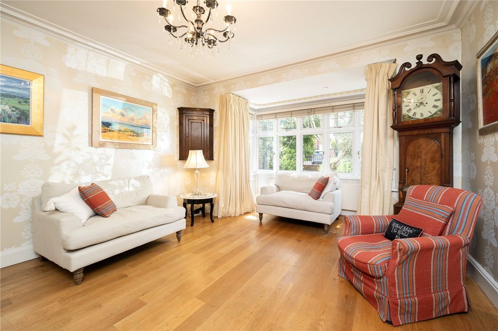 Property photo 3 of 20 Picture No. 46