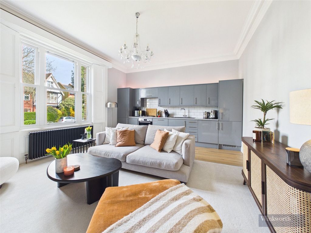 Property photo 2 of 11 Picture No. 04