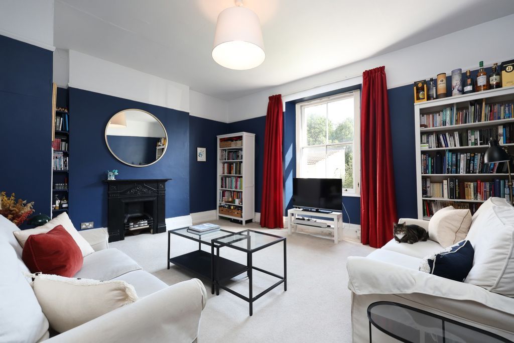Property photo 2 of 15 Sitting Room