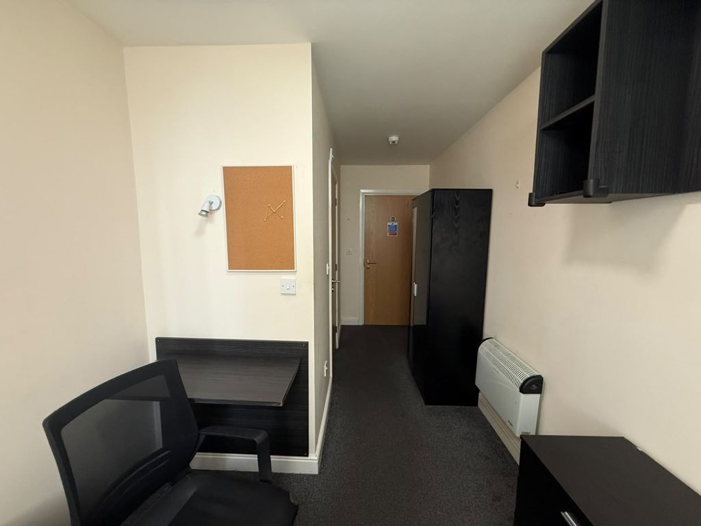 Property photo 2 of 4