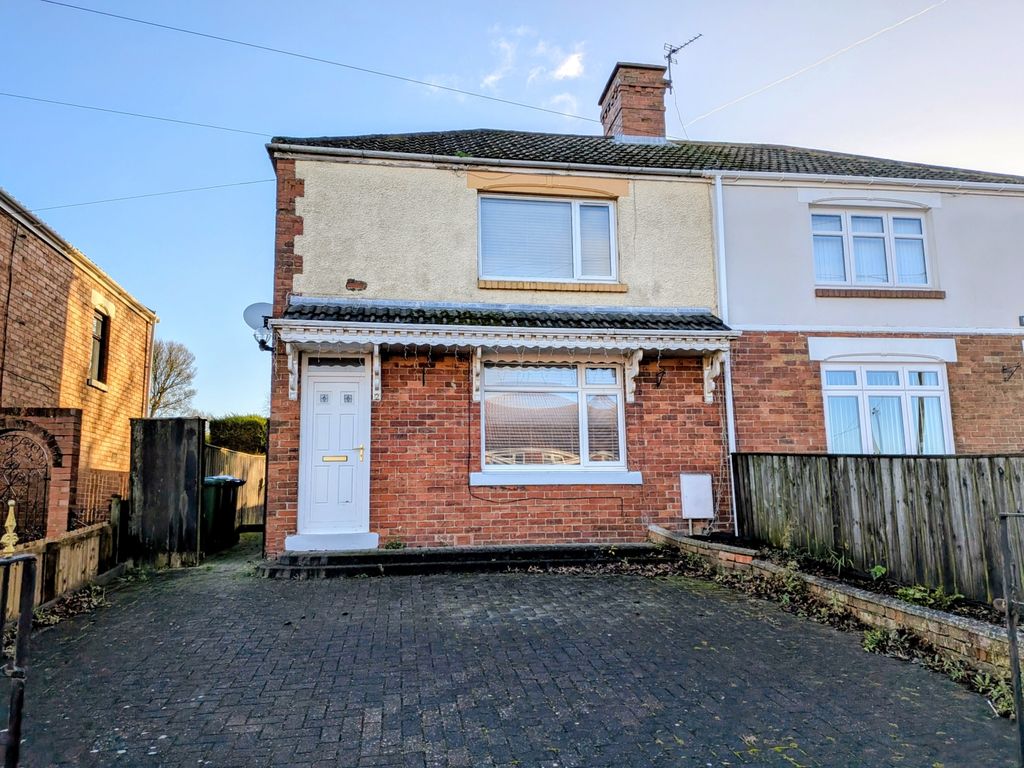 Property photo 1 of 6 1000003353